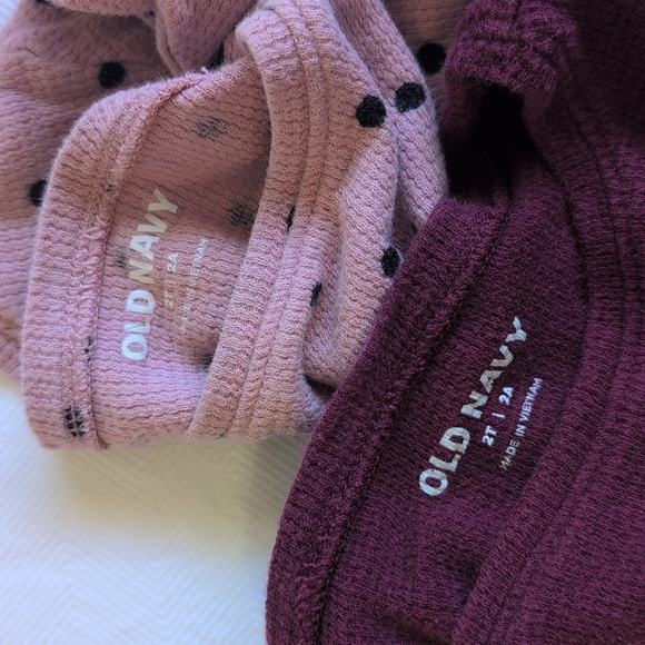 old navy 2-pack thermal waffle knit cotton long sleeve shirt bundle 24m baby - Picture 2 of 7